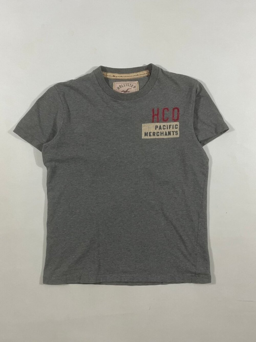 Hollister California HCO Pacific Merchants Baja Hibiscus Graphic Tee S